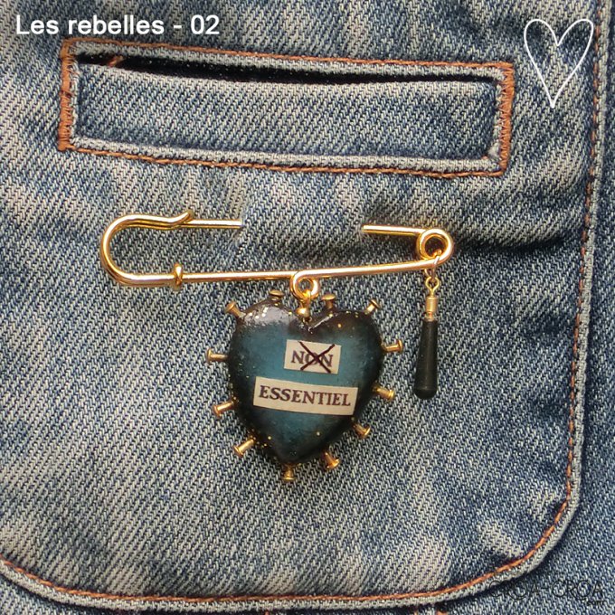 Broche coeur "Les rebelles"